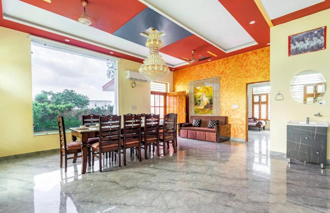 Stone Bridge Villa Gurgaon Ngoại thất bức ảnh